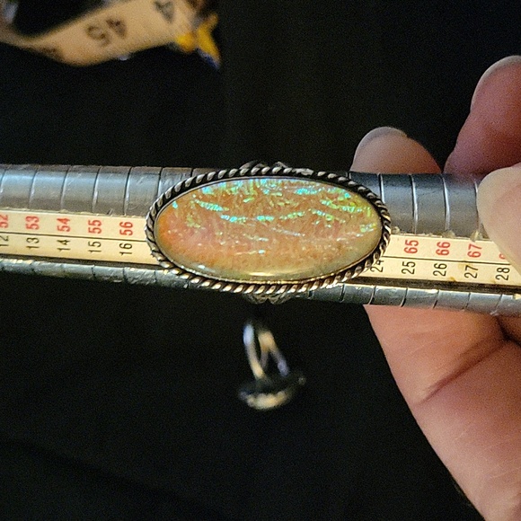 Pink Australian Opal and Sterling Silver Ring - Picture 9 of 10